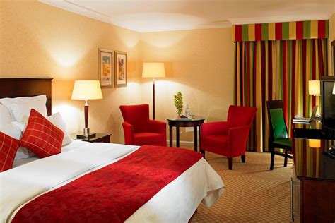 hotel room glasgow.
